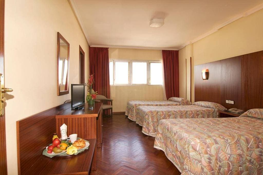 Foto 3 von 8: Standard Double or Twin Room