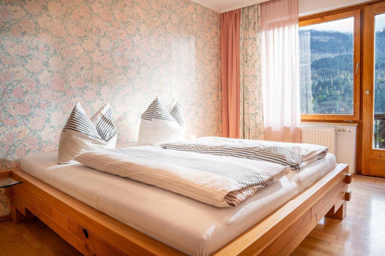Foto 2 von 11: Double Room with Mountain View
