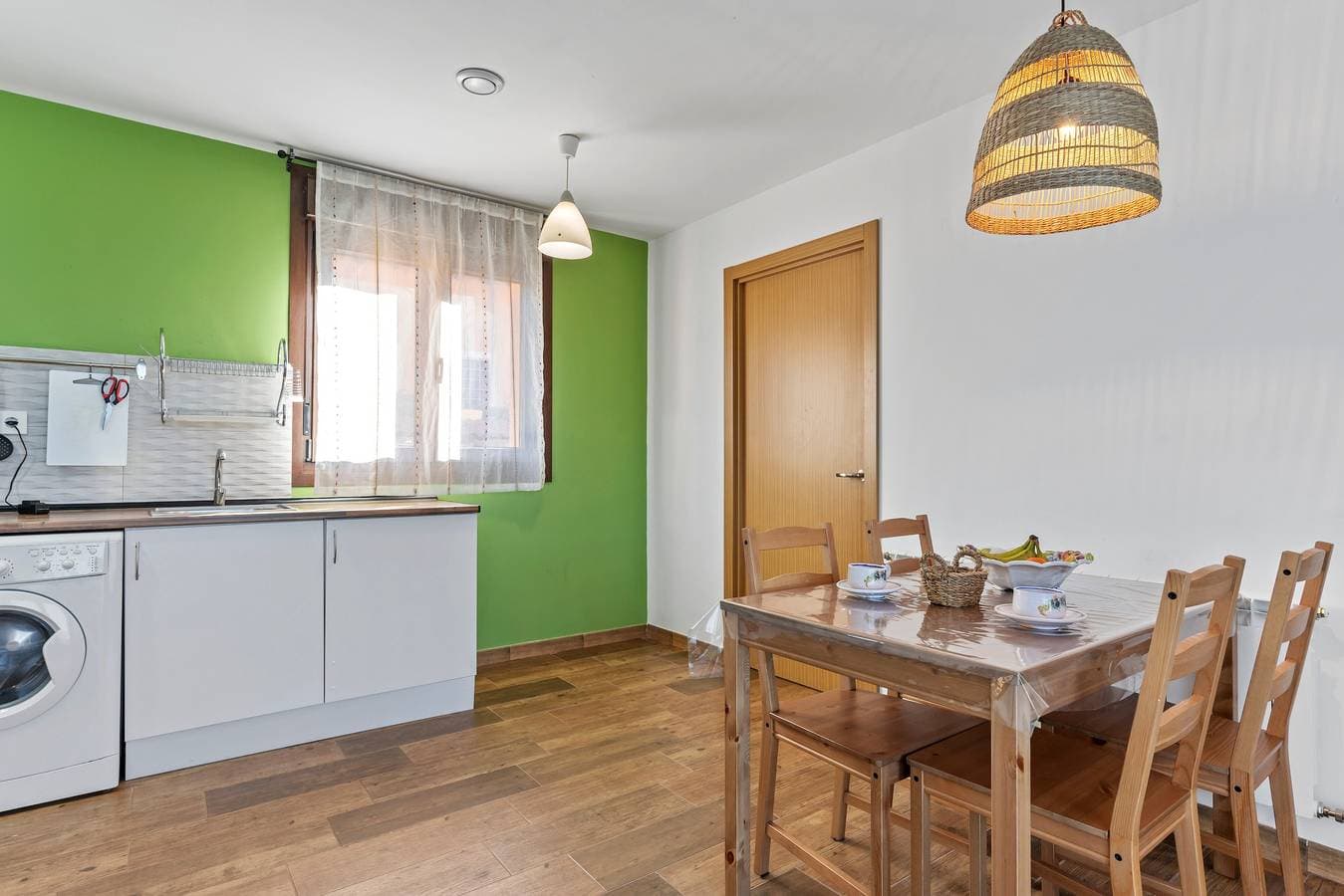 Foto 9 von 25: Ferienwohnung 'Prao' mit Bergblick, privater Terrasse und Wi-Fi