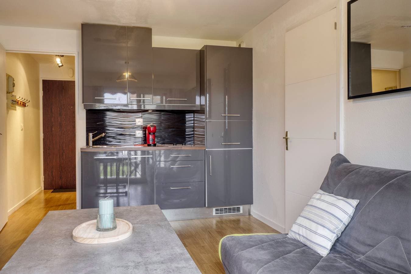 Foto 3 von 13: Ferienwohnung für 4 Personen mit Balkon