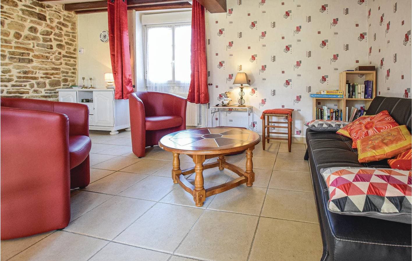 Foto 9 von 27: 114 sq. ft. Apt w/ TV, Parking, Garden - Lonlay-l'Abbaye