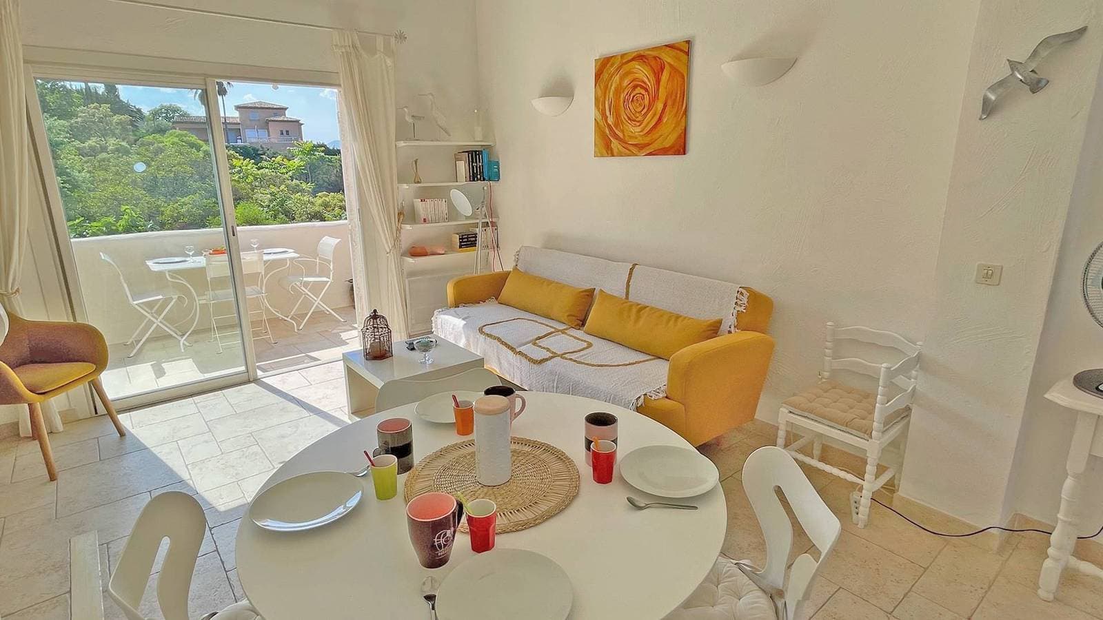 Foto 7 von 15: Apartment T2 - 3 Personen - Klimaanlage - Pool und Tennisresidenz - Freier Blick - Sainte Maxime
