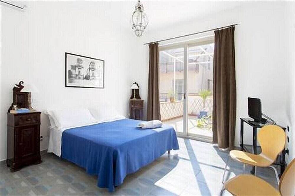 Ferienwohnung in Sizilien am Meer – komfortabel & ruhig 1
