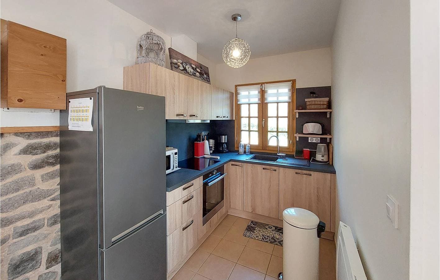 Foto 8 von 30: Gemütliche 90qm Vermietung mit Parkplatz, Garten & WiFi - nur 1km zum Strand!