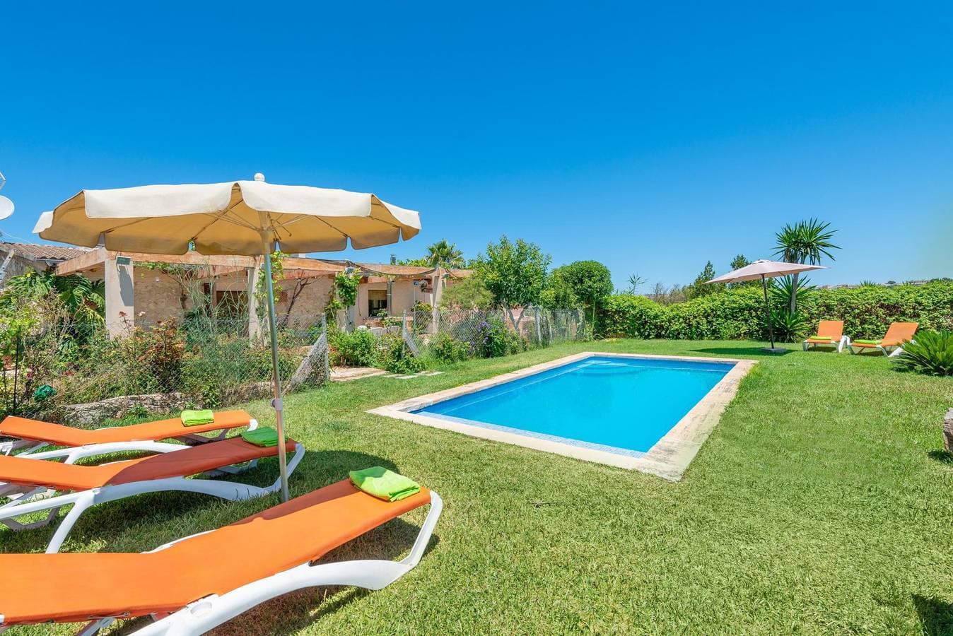 Foto 3 von 39: El Reboster (Carboneras) - Gemütliches Landhaus mit privatem Pool und schönem Garten. WiFi gratis