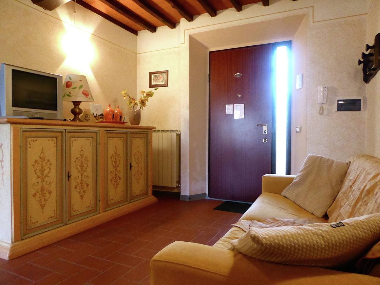 Foto 7 von 25: Ferienhaus in Montecarelli mit Pool