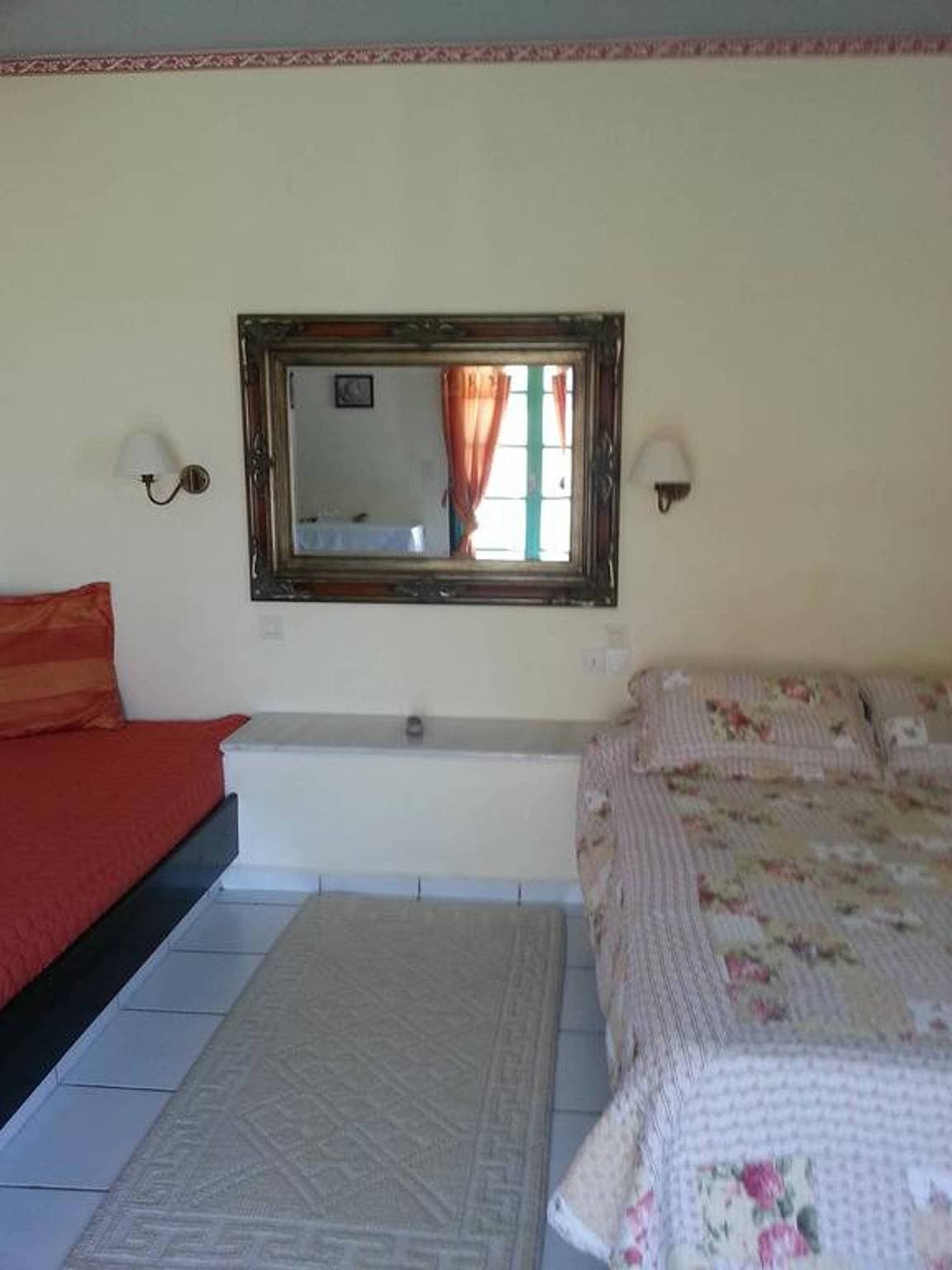 Foto 9 von 21: Ganze private Suite mit Meerblick mit Balkon, Gemeinschaftspool und Klimaanlage