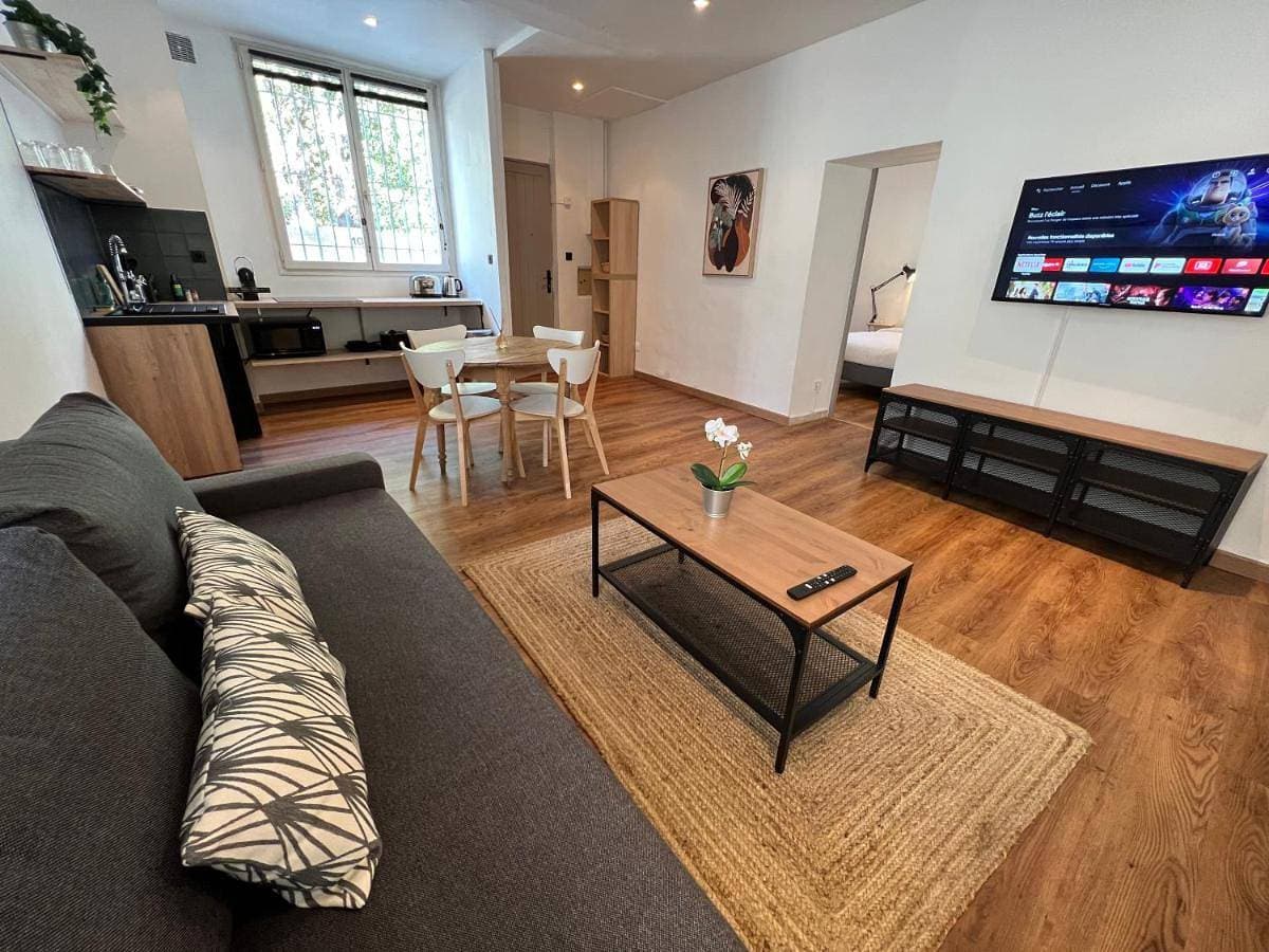 Bel Appartement Rotonde*Calme*Wifi*Clim*Smart tv 1