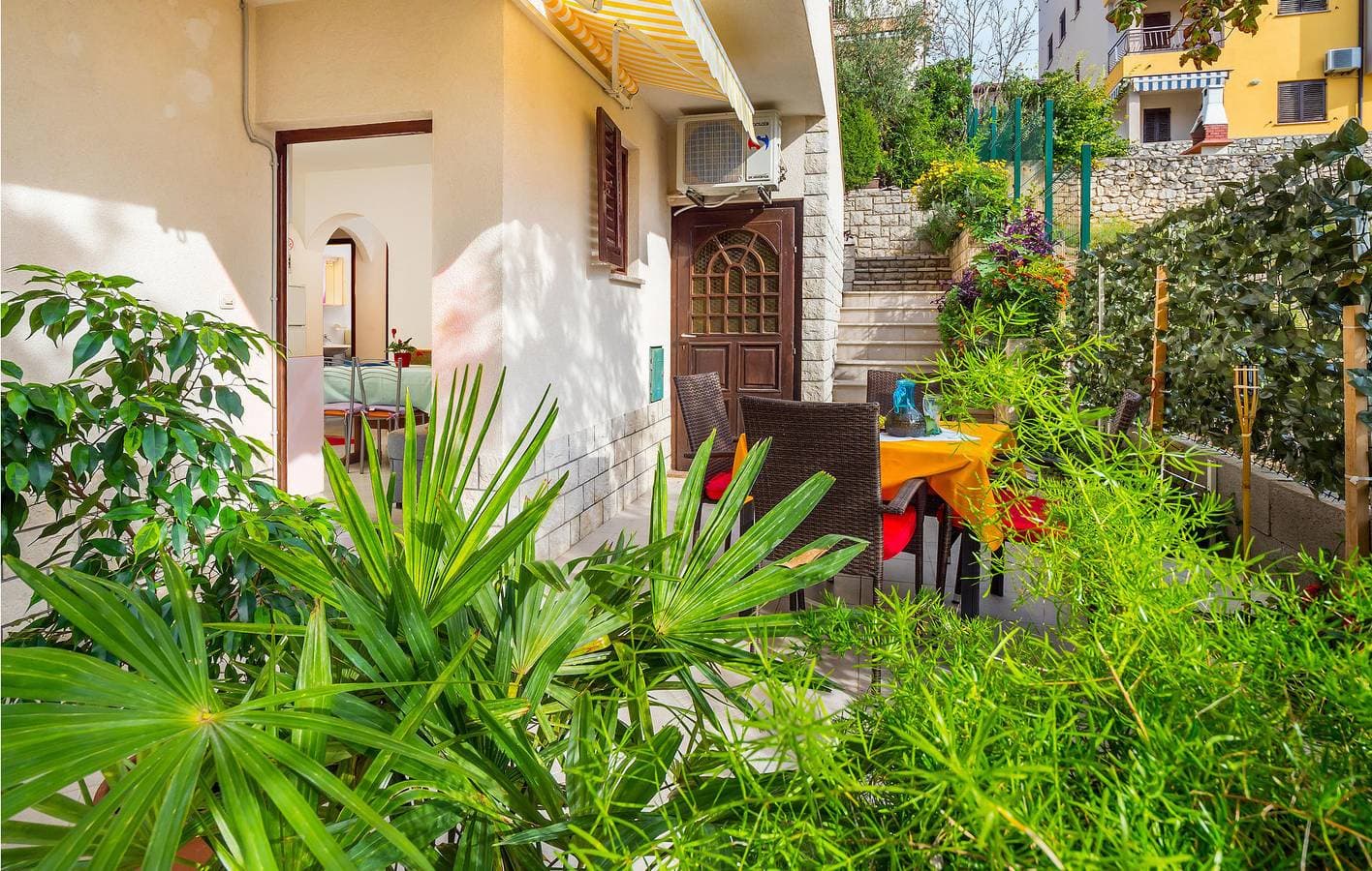 Foto 3 von 20: Gemütliche Ferienwohnung mit Terrasse, WLAN und Parkplatz – 500 m vom Strand entfernt