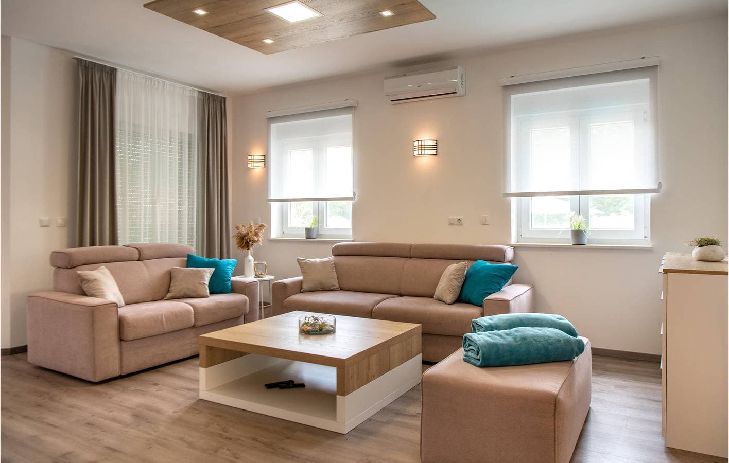 Foto 4 von 40: Geräumige 2-Zimmer-Wohnung mit Pool, WLAN und Parkplatz in der Nähe des Stadtzentrums