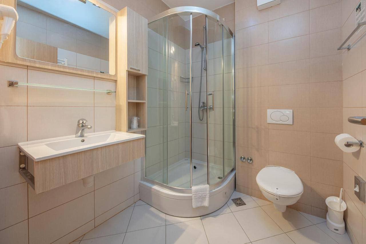 Foto 9 von 15: Standard Double or Twin Room - Annex