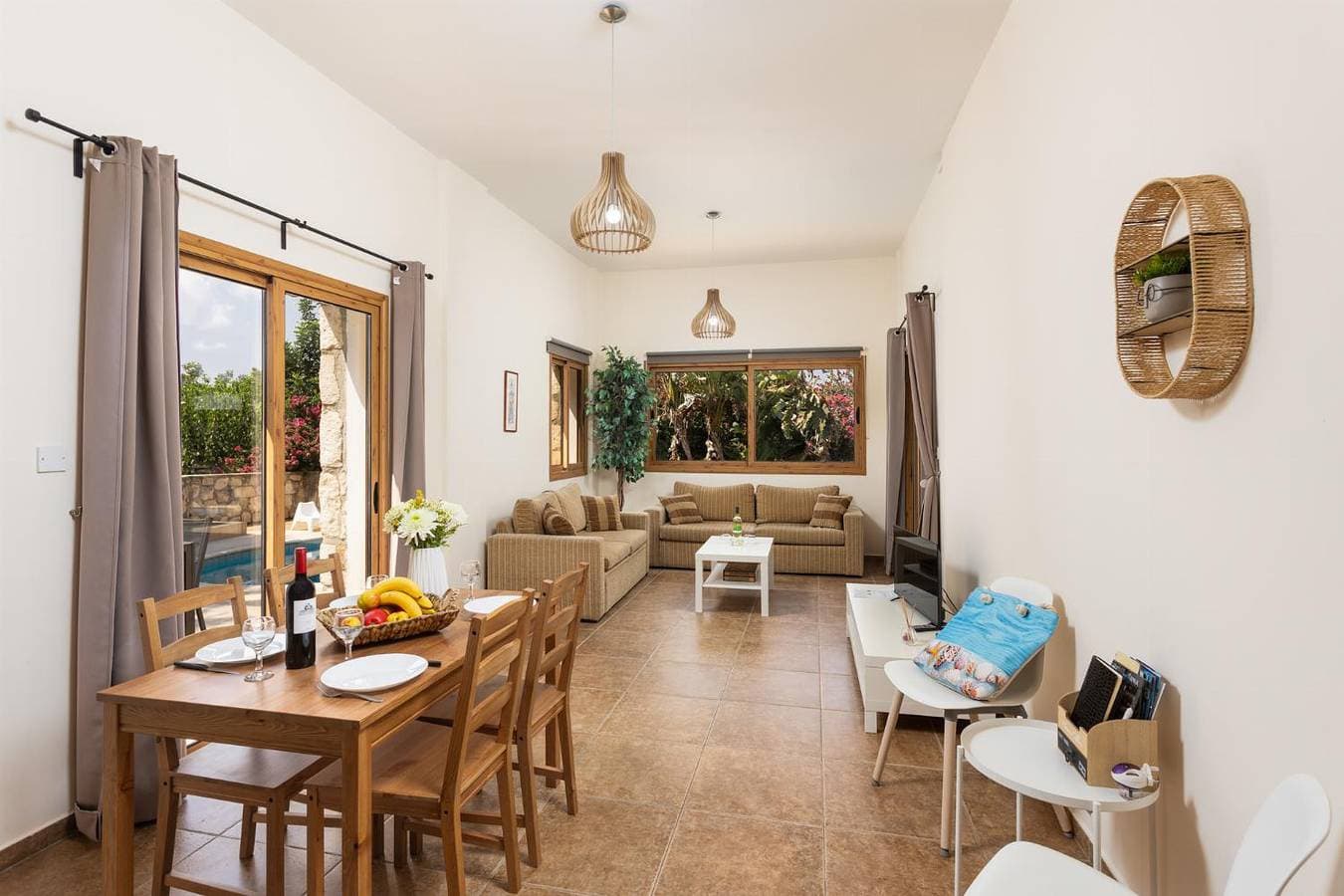 Foto 10 von 25: Villa für 6 Personen mit Balkon