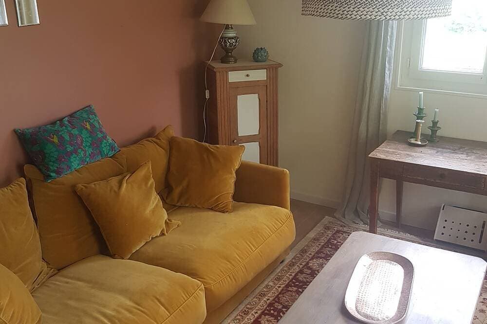 Foto 13 von 30: Cosy house in Normandy. Fireplace and large garden, near Villages and Beaches.