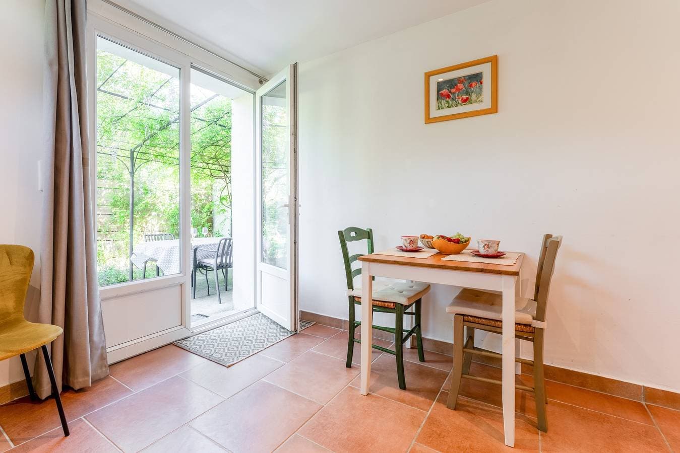 Foto 3 von 23: Ferienwohnung 'Le Petit Pont' mit privater Terrasse, Wi-Fi und Klimaanlage