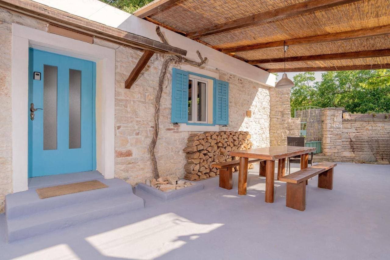 Foto 4 von 5: Villa with Sea View
