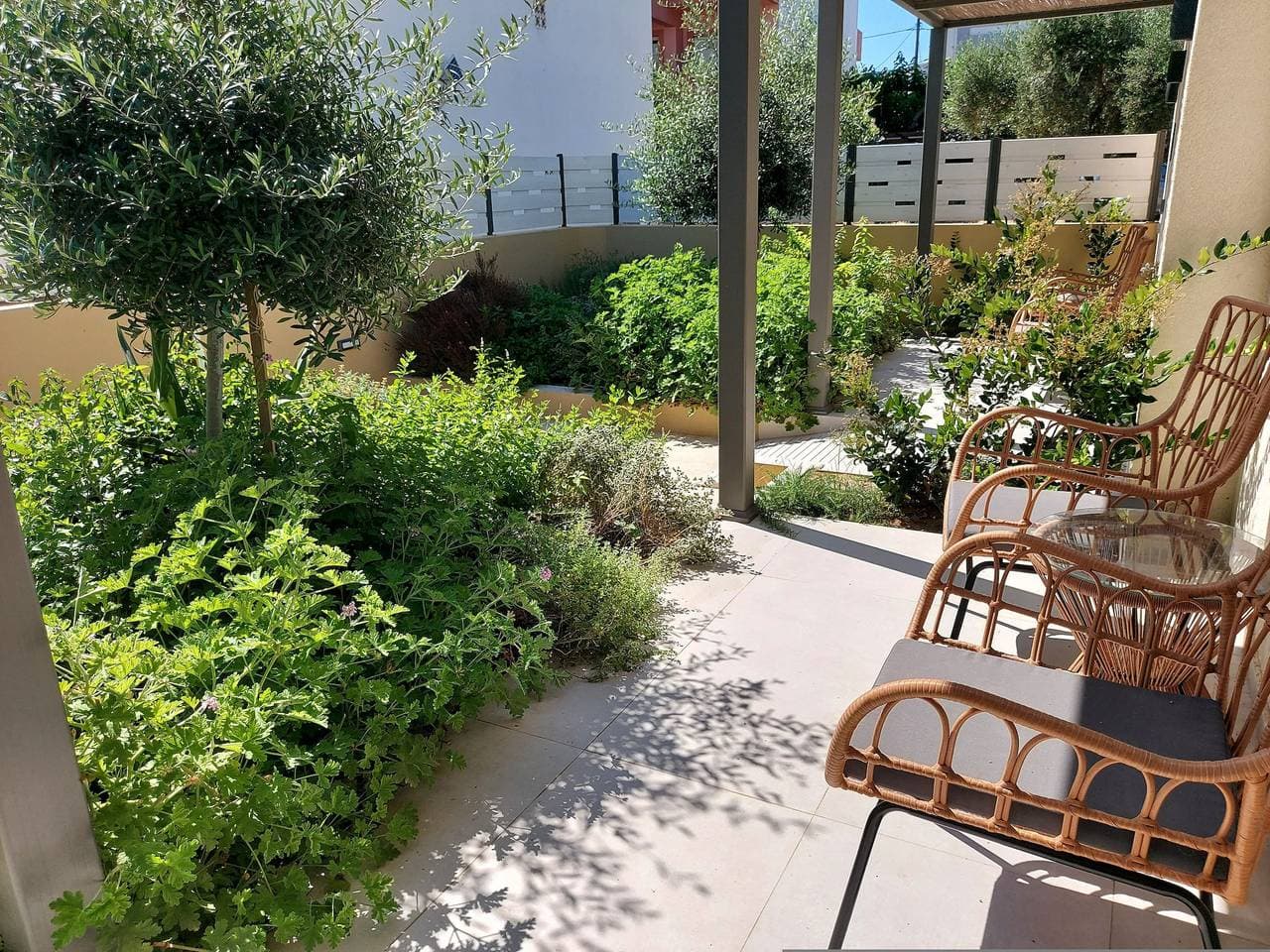 Foto 12 von 34: Ferienwohnung für 4 Personen mit Garten