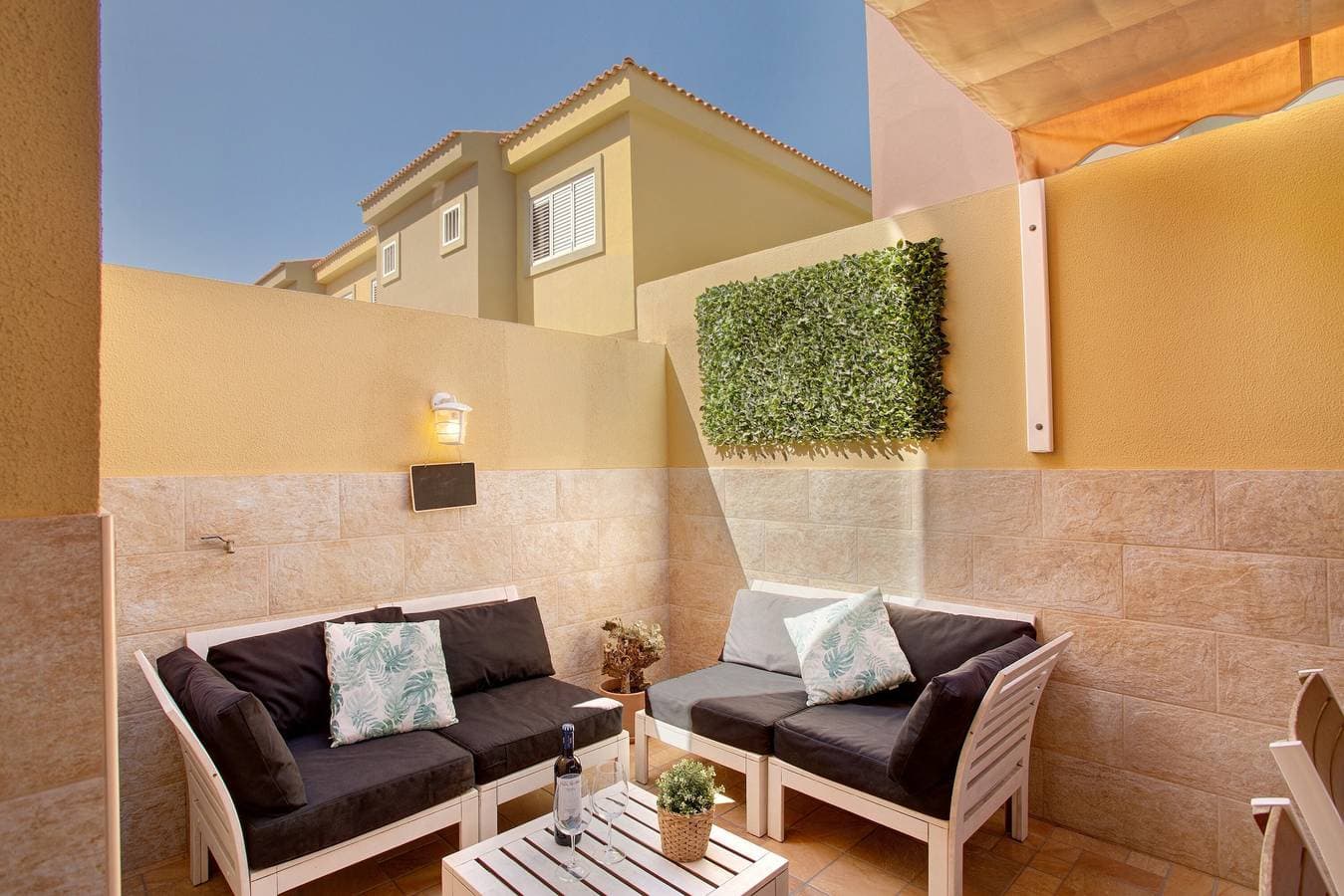Foto 4 von 27: Ferienhaus 'Las Velas 37' mit Gemeinschaftspool und WLAN