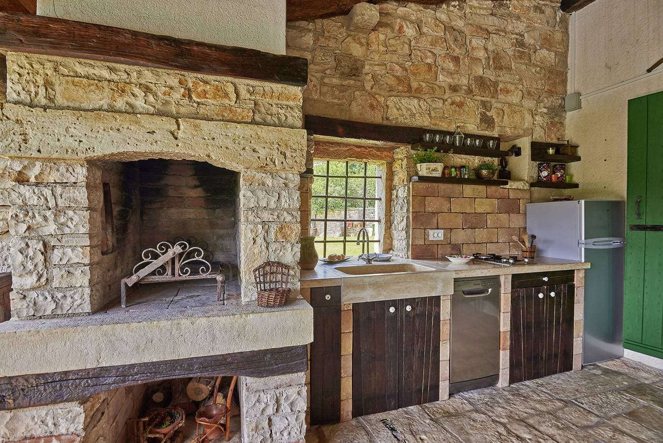 Foto 13 von 32: Ferienhaus Stara Hiža * weitläufiges Grundstück, privater Pool, WLAN