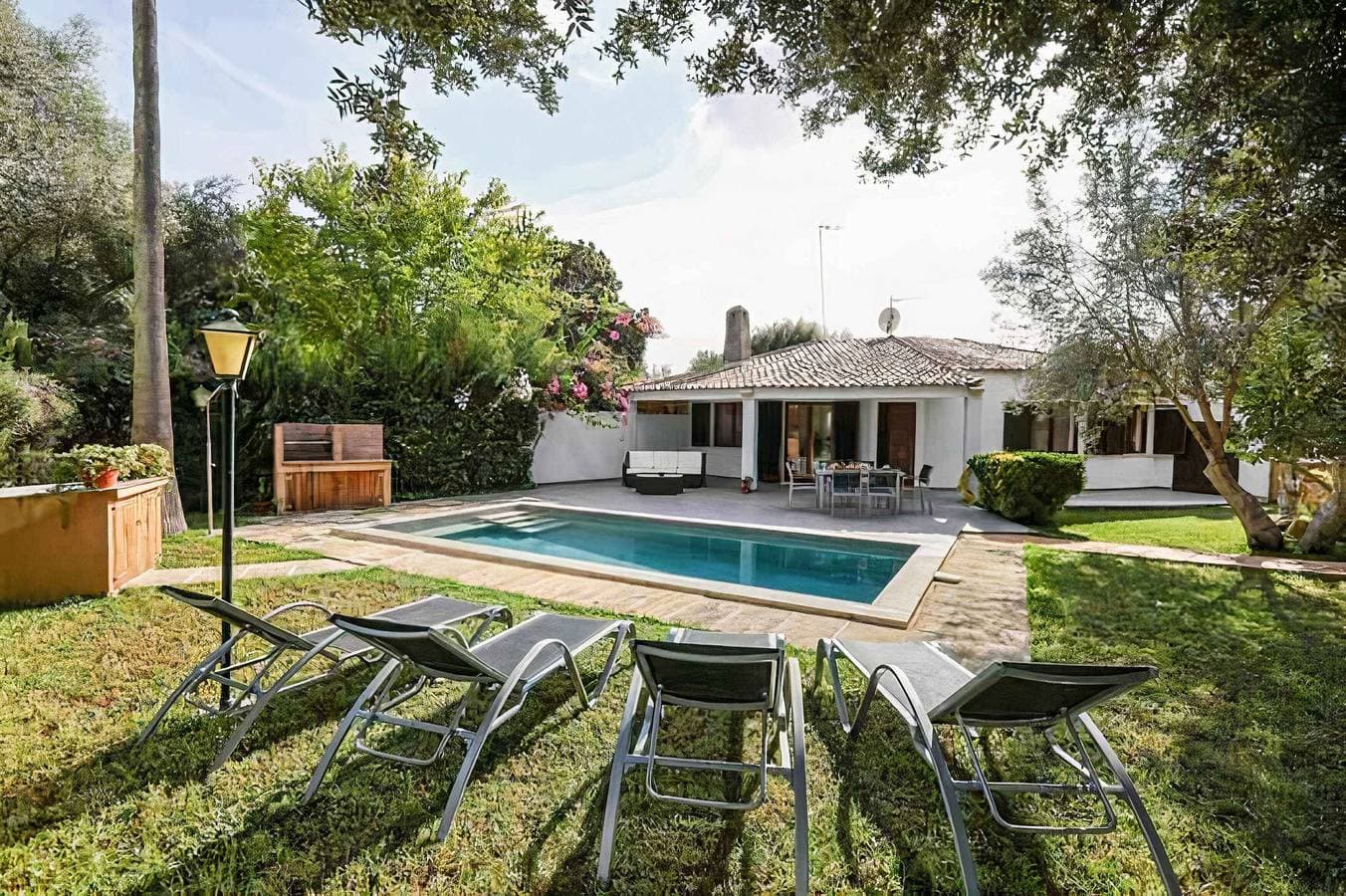 Foto 2 von 33: Villa für 3 Personen mit Pool