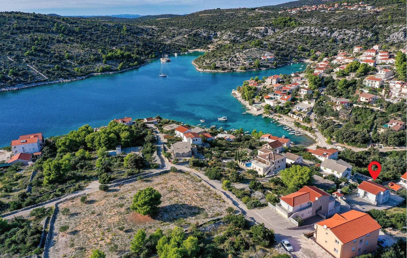 Gemütliche Wohnung mit Terrasse, WLAN und Parkplatz, 1,5 km vom Strand entfernt 1