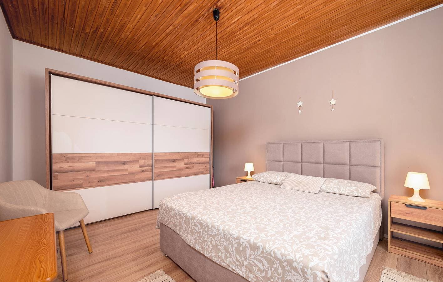 Foto 7 von 39: Apartment am Meer mit Terrasse, Parkplatz und WLAN – 1000 m vom Strand entfernt