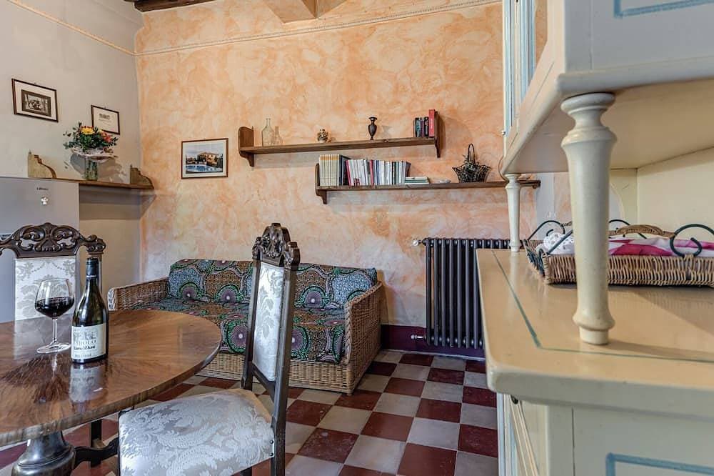 Foto 5 von 30: Crevole Apartment in einem historischen Anwesen in der Nähe von Siena mit Swimmingpool