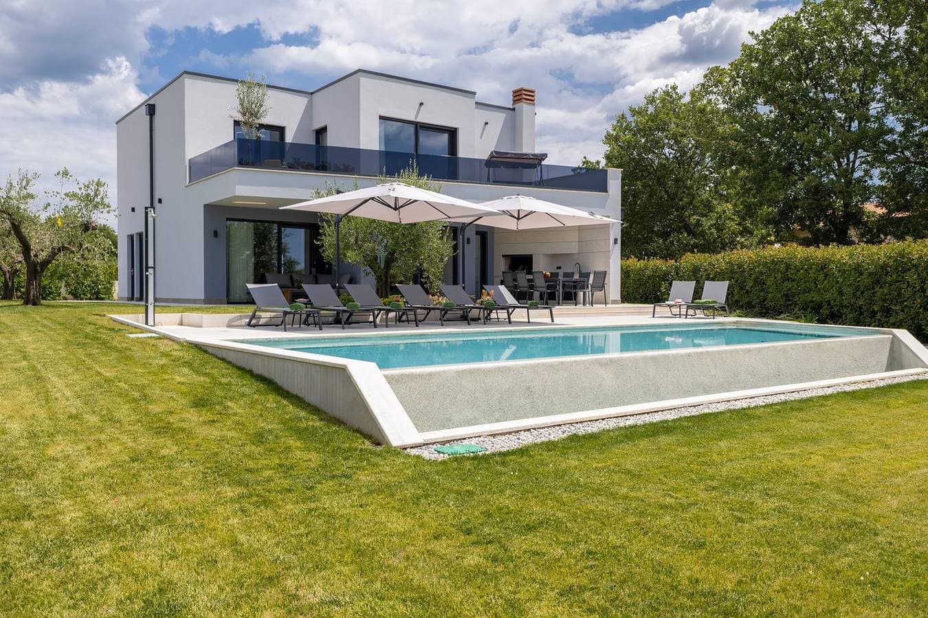 Villa Superiore in Jakovici 1