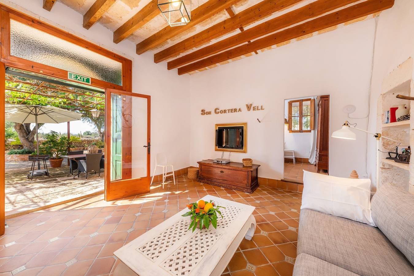 Foto 5 von 28: Agroturismo „Llevant“ mit WLAN, Terrasse, Pool & Garten – geteilt mit 5 Unterkünften