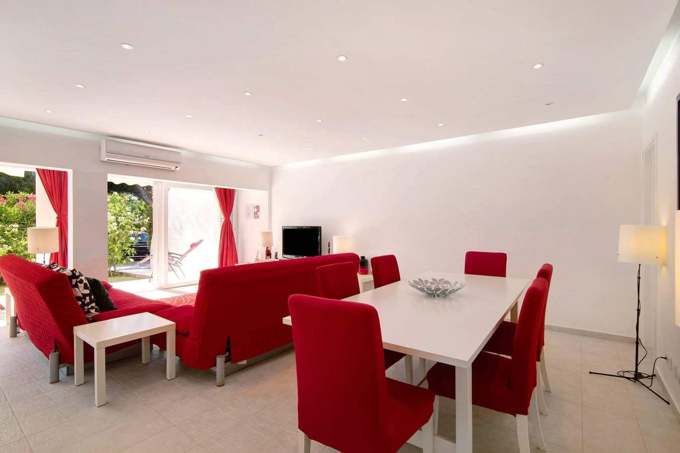 Foto 11 von 36: Ferienwohnung 'Große Wohnung in Vale do Lobo' mit privatem Garten und WLAN