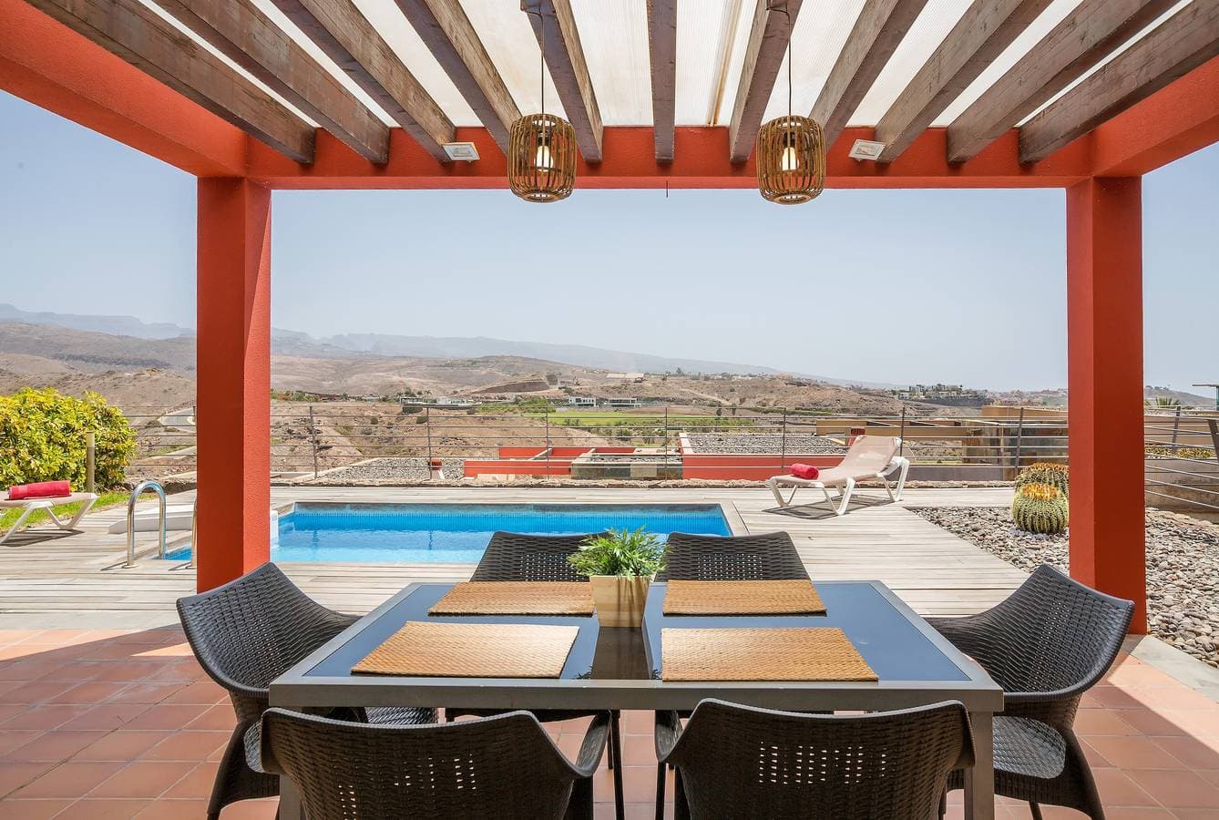 Foto 4 von 30: Las Terrazas Villa 3 mit Meerblick, WLAN, Pool, Garten & Terrassen