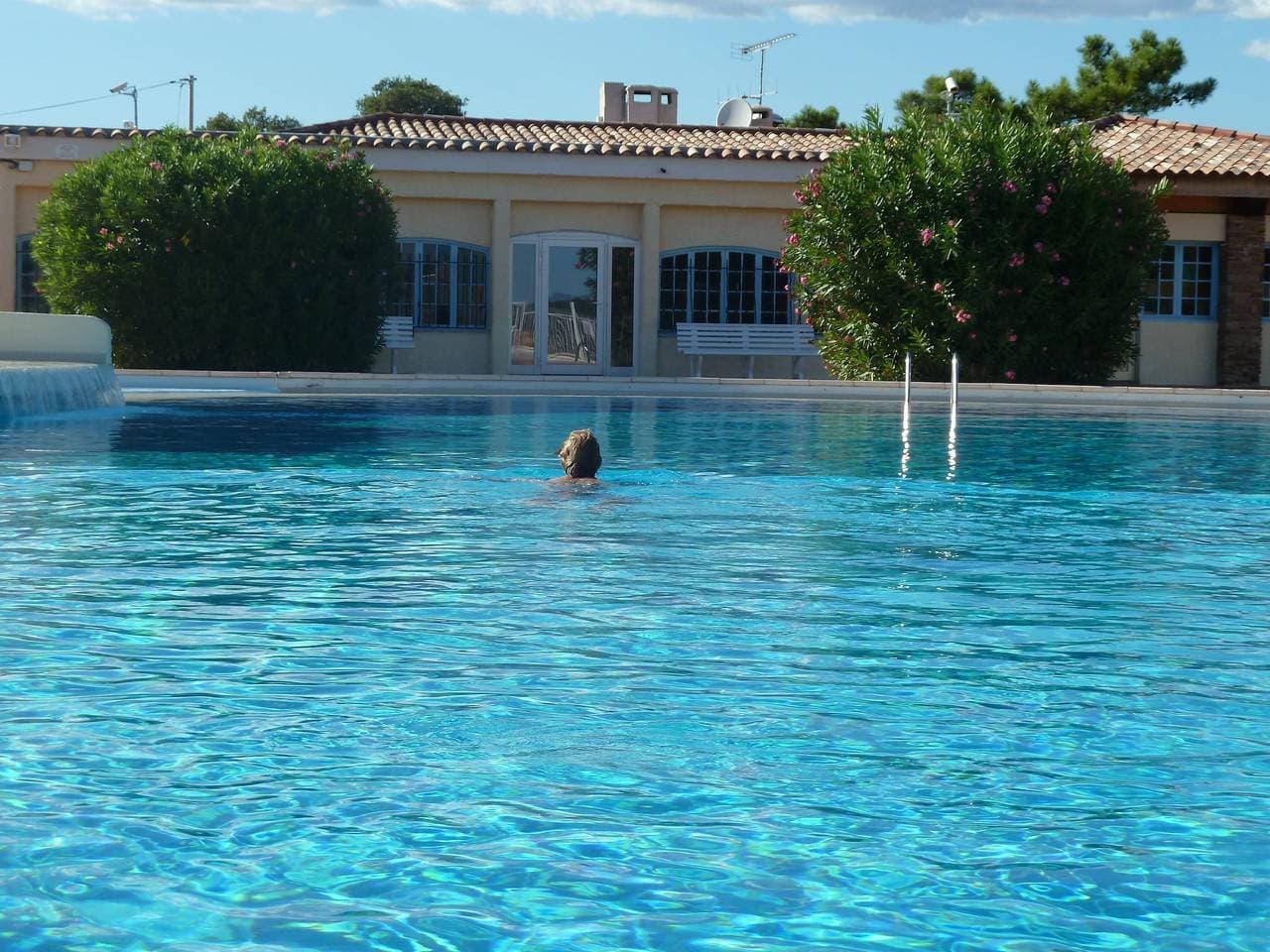 Foto 6 von 29: Ferienhaus in Fréjus mit Pool & Tennis