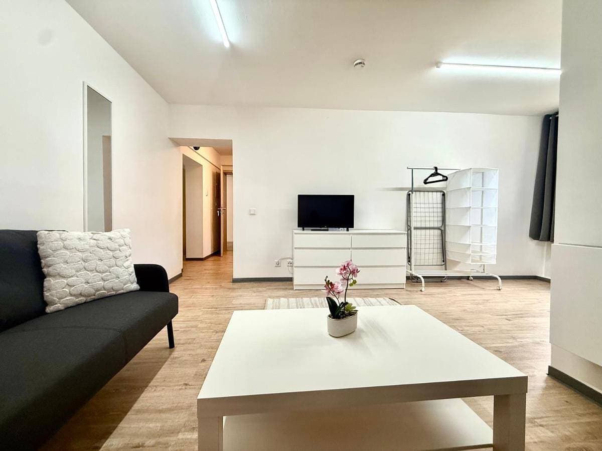 Foto 4 von 29: One-Bedroom Apartment
