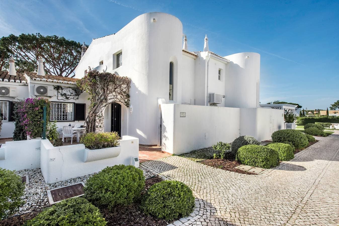 Foto 2 von 40: Villa "Mng Elliott 72" mit privatem Pool und WLAN