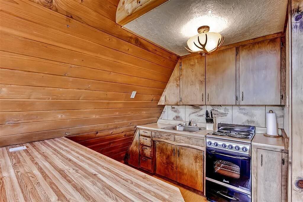 Schöne A-Frame Antimon Kabine mit herrlichem Blick auf Mtn 1