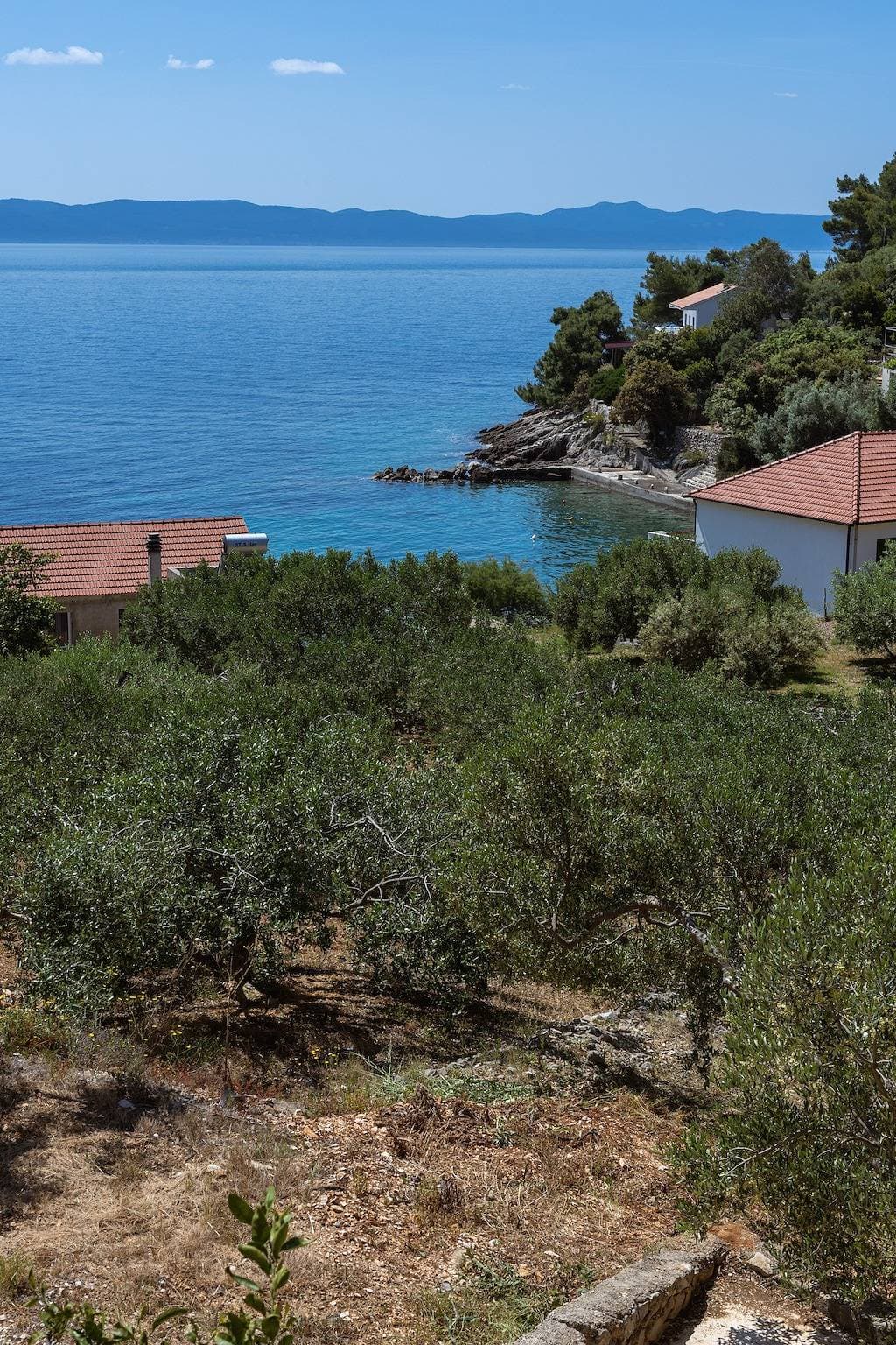 Foto 13 von 39: 2-Zimmer-Ferienwohnung mit Terrasse und Meerblick Bucht Torac, Hvar A-24462-a