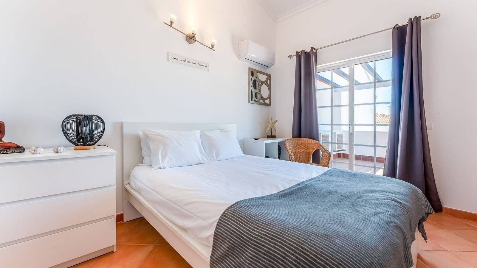 Foto 4 von 43: Ferienhaus für 6 Personen mit Terrasse