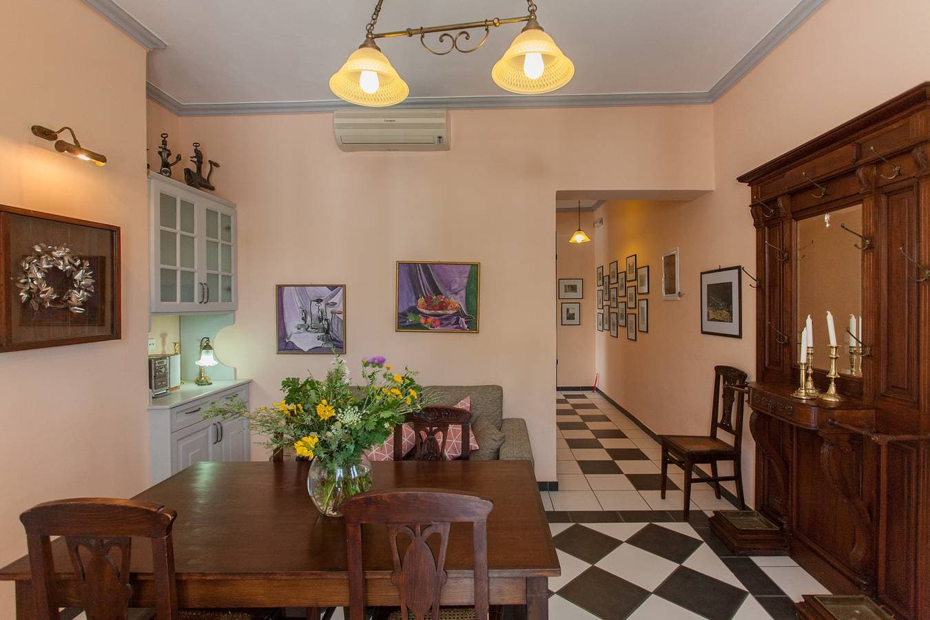 Foto 7 von 12: Titika, eine Familienwohnung mit großer Veranda