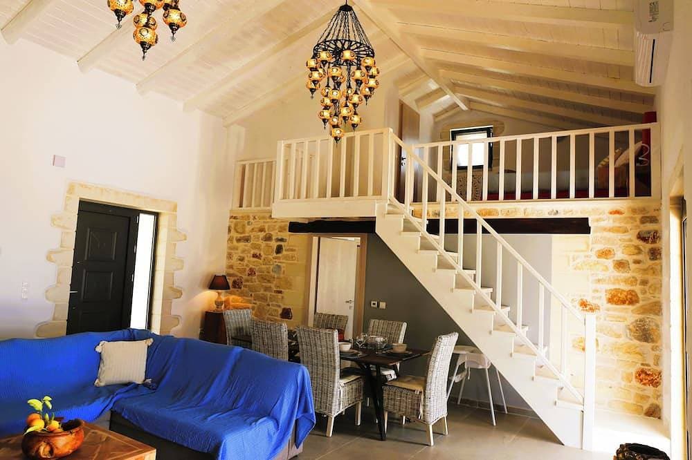 Foto 13 von 30: Villa Lisaya, a haven of peace with sea view and swimming pool, in a Natura 2000 area!