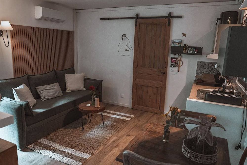Foto 11 von 28: Apartment-Charakteristisch-Nasszelle-Bergblick-Meublé Tourisme 3*