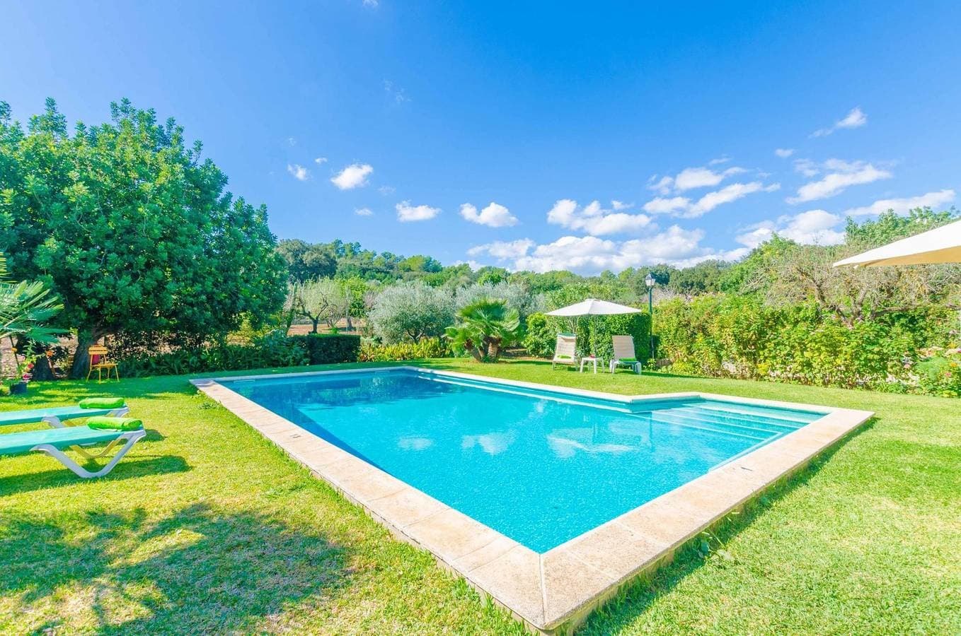 Foto 2 von 36: Sa Mata - Tolle marquinische Finca in gepflegter, grüner Umgebung, mit privatem Pool.