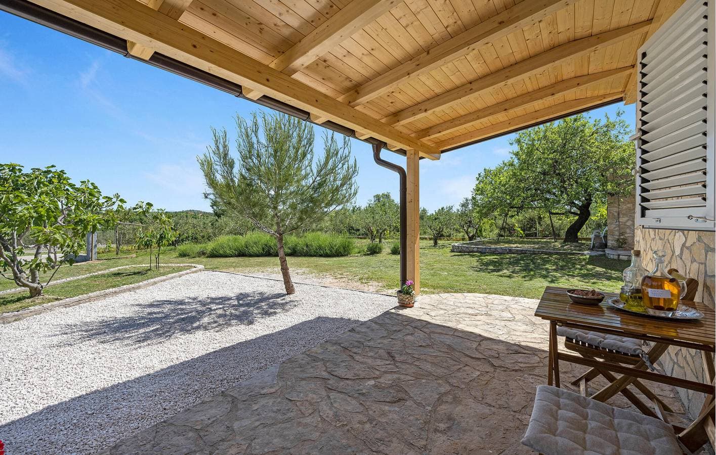 Foto 5 von 29: Gemütliche Ferienwohnung mit Terrasse, Küche, WLAN und Parkplatz