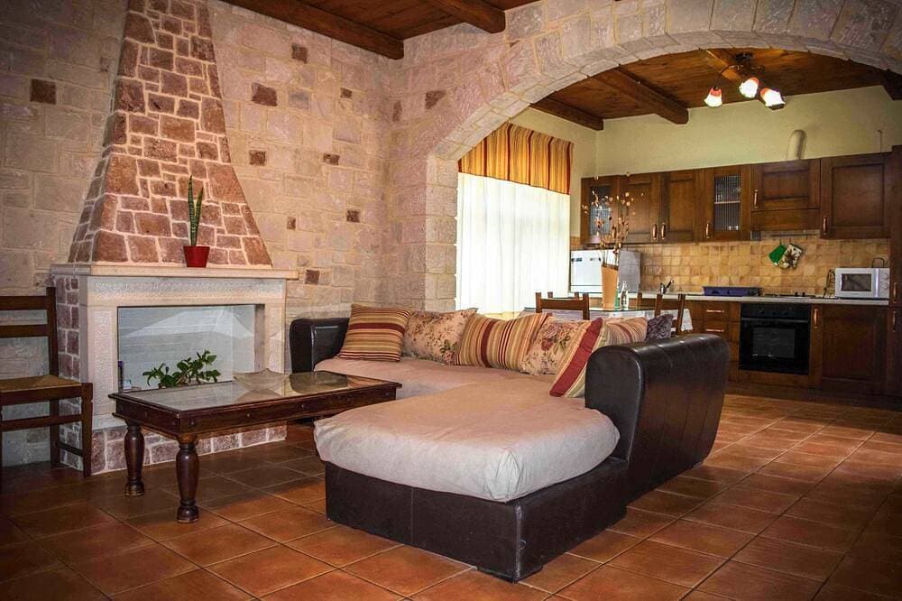 Foto 10 von 13: Niriides Villas | Amfitriti |  Villa 4-bedrooms with private pool