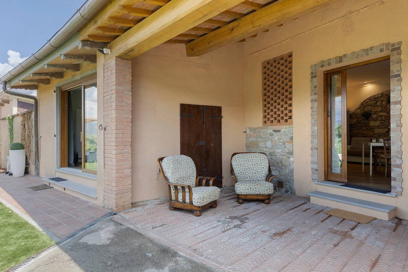 Foto 9 von 18: Zimmer 'Bellavista Cottage Gelsomino' mit Gemeinschaftsgarten, WLAN und Klimaanlage