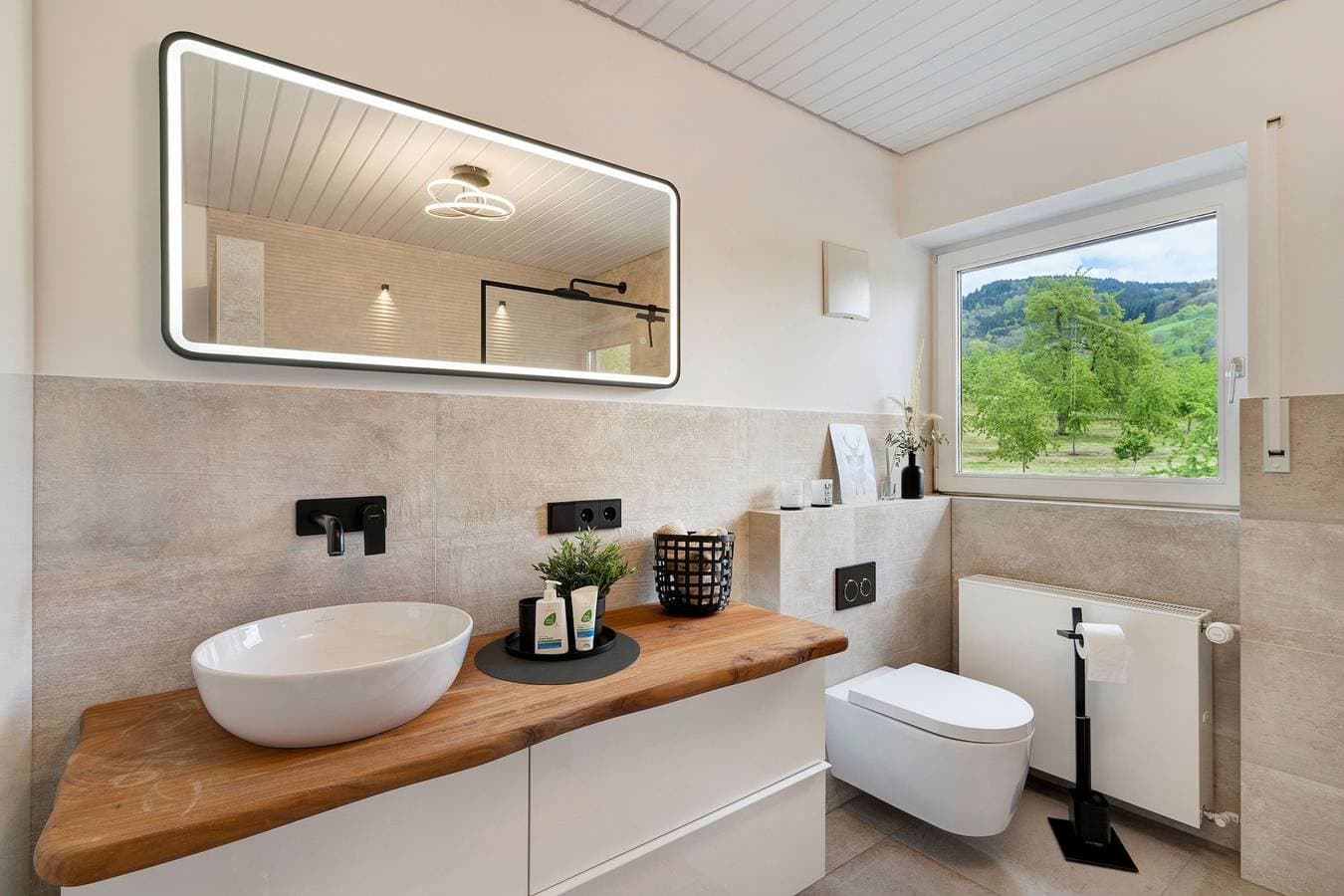 Foto 12 von 26: Ferienwohnung 'Dasensteinblick' mit Bergblick, Balkon und WLAN