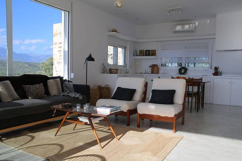 Foto 6 von 30: Villa in Kamilari, Heraklion und Umgebung mit Meer- und Bergblick und privatem Pool