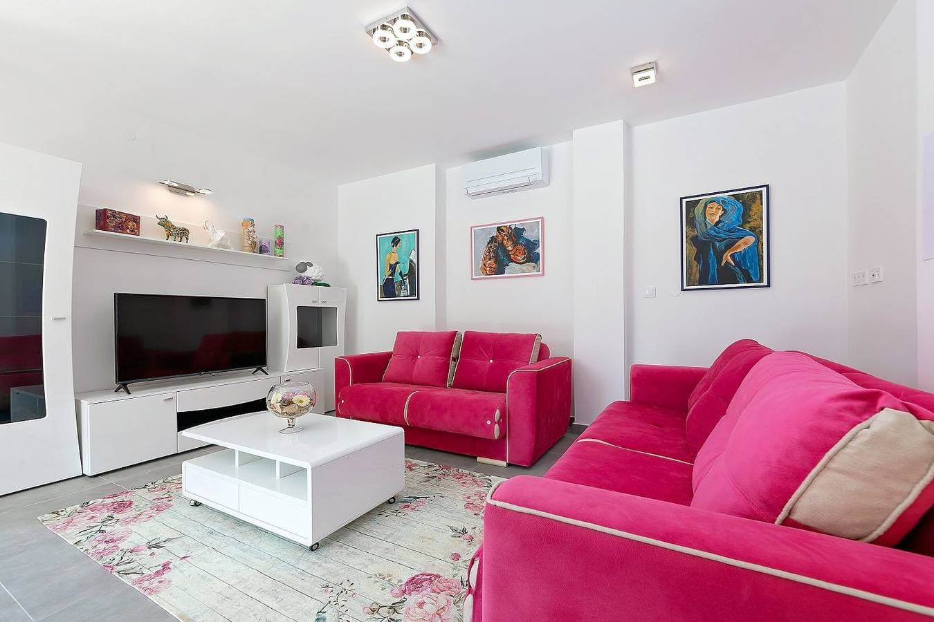 Foto 13 von 39: Strandnahe Steinvilla nur 800 Meter zum Strand mit Privatpool, BBQ, Waschmaschine