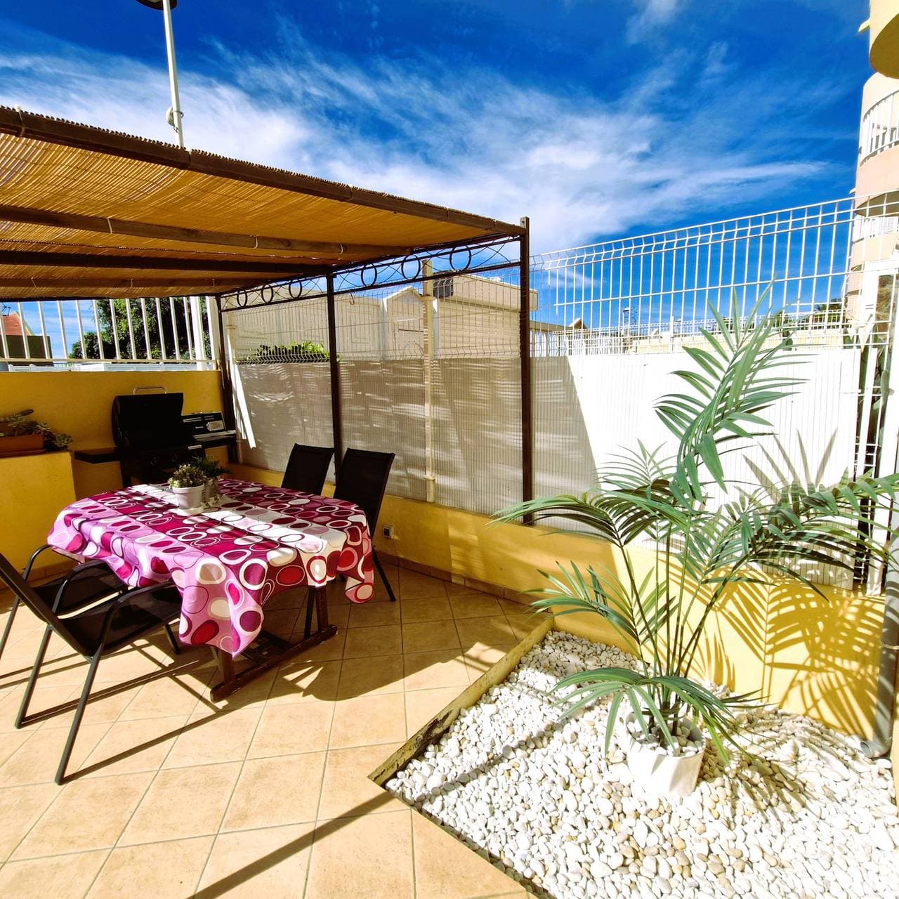 Foto 6 von 41: Reihenhaus 10 Min vom Strand mit Meerblick und fibre W-Lan gratis