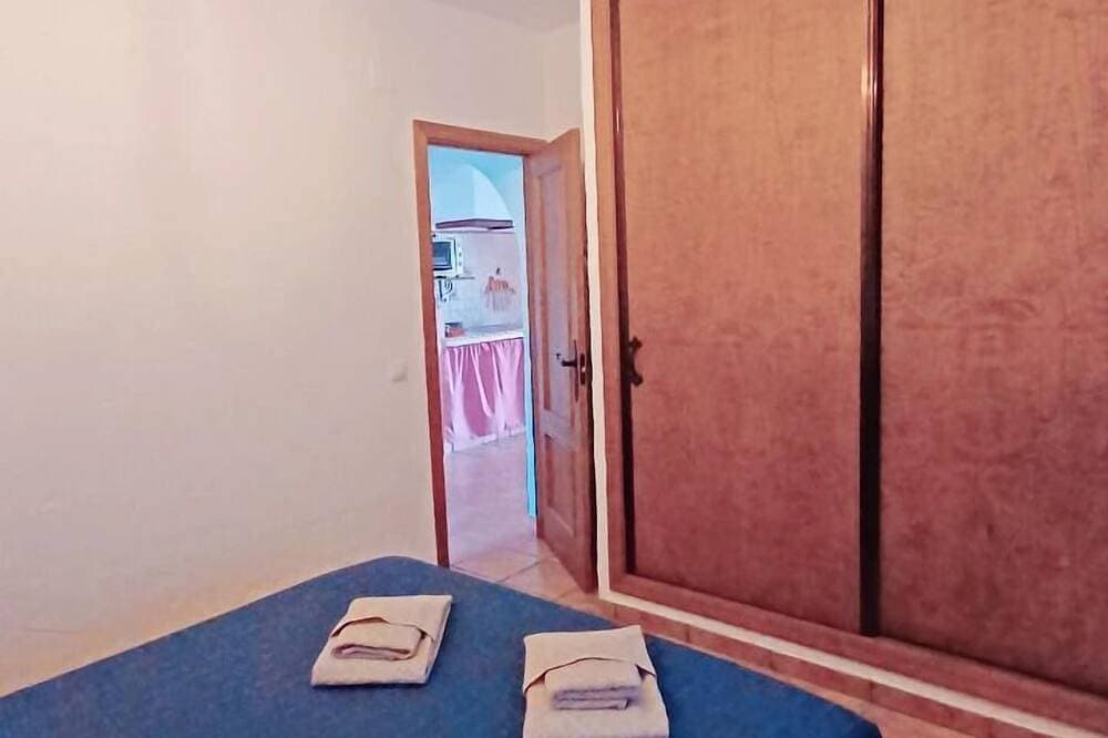 Foto 6 von 30: Bauernhaus mit WiFi, Pool, Terrasse, Meer- und Bergblick Cr / Ma / 00776