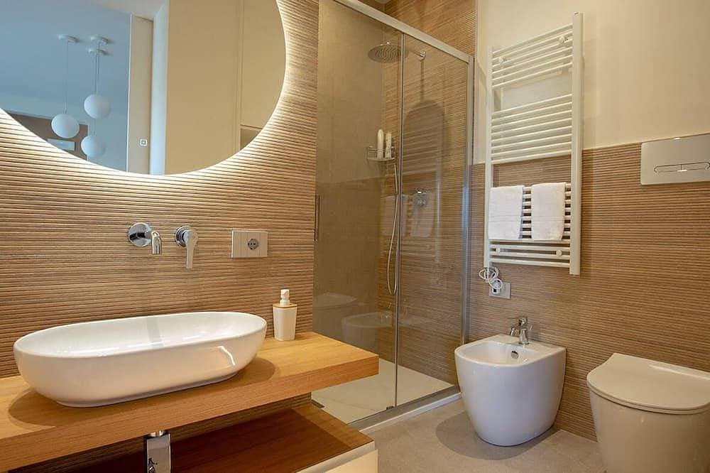 Foto 5 von 9: New, Refined, Elegant And Exclusive Apartment Located In The Center Of The City.
