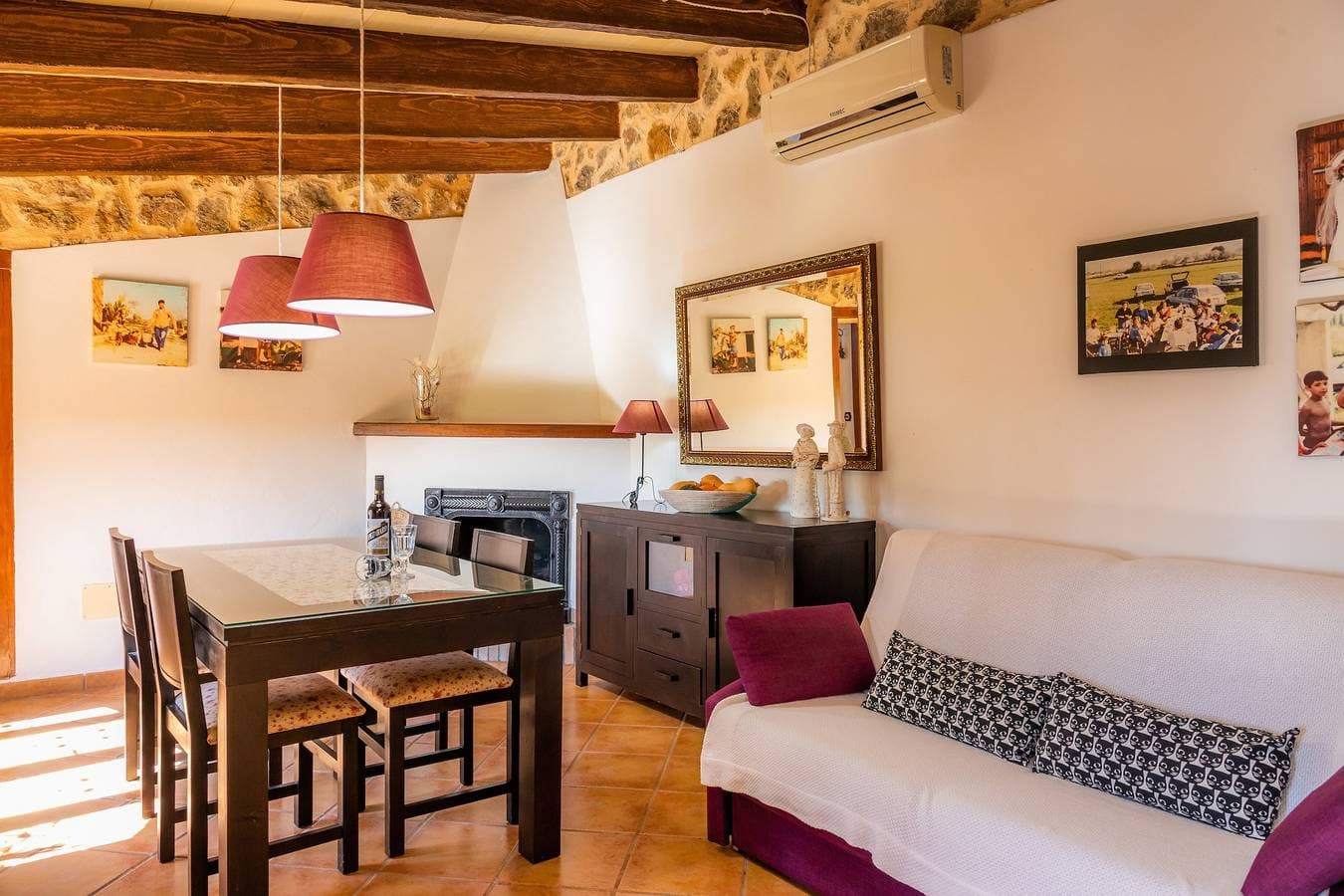 Foto 8 von 25: Ferienhaus "Ca Sa Padrineta" mit WLAN, Klimaanlage, Pool, Garten und Terrasse